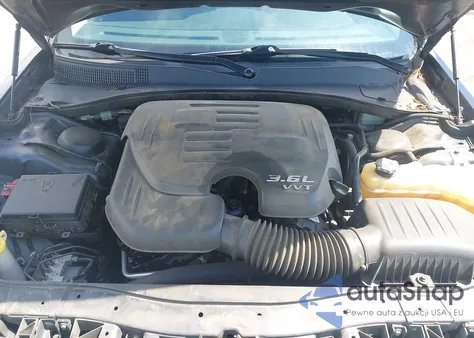 2015 Chrysler 300 Limited из США, поврежденный, VIN 2C3CCAAG6FH818332